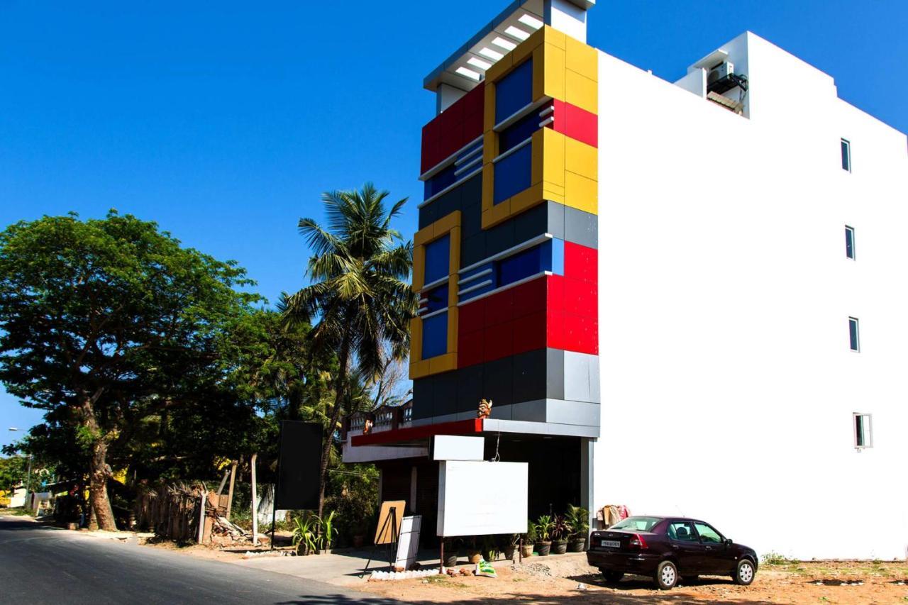 Hotel Arunachala Puducherry Buitenkant foto