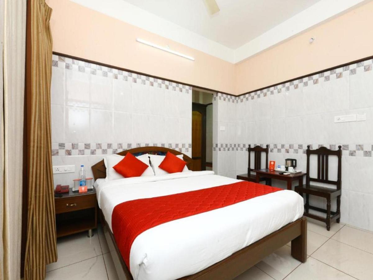 Hotel Arunachala Puducherry Buitenkant foto