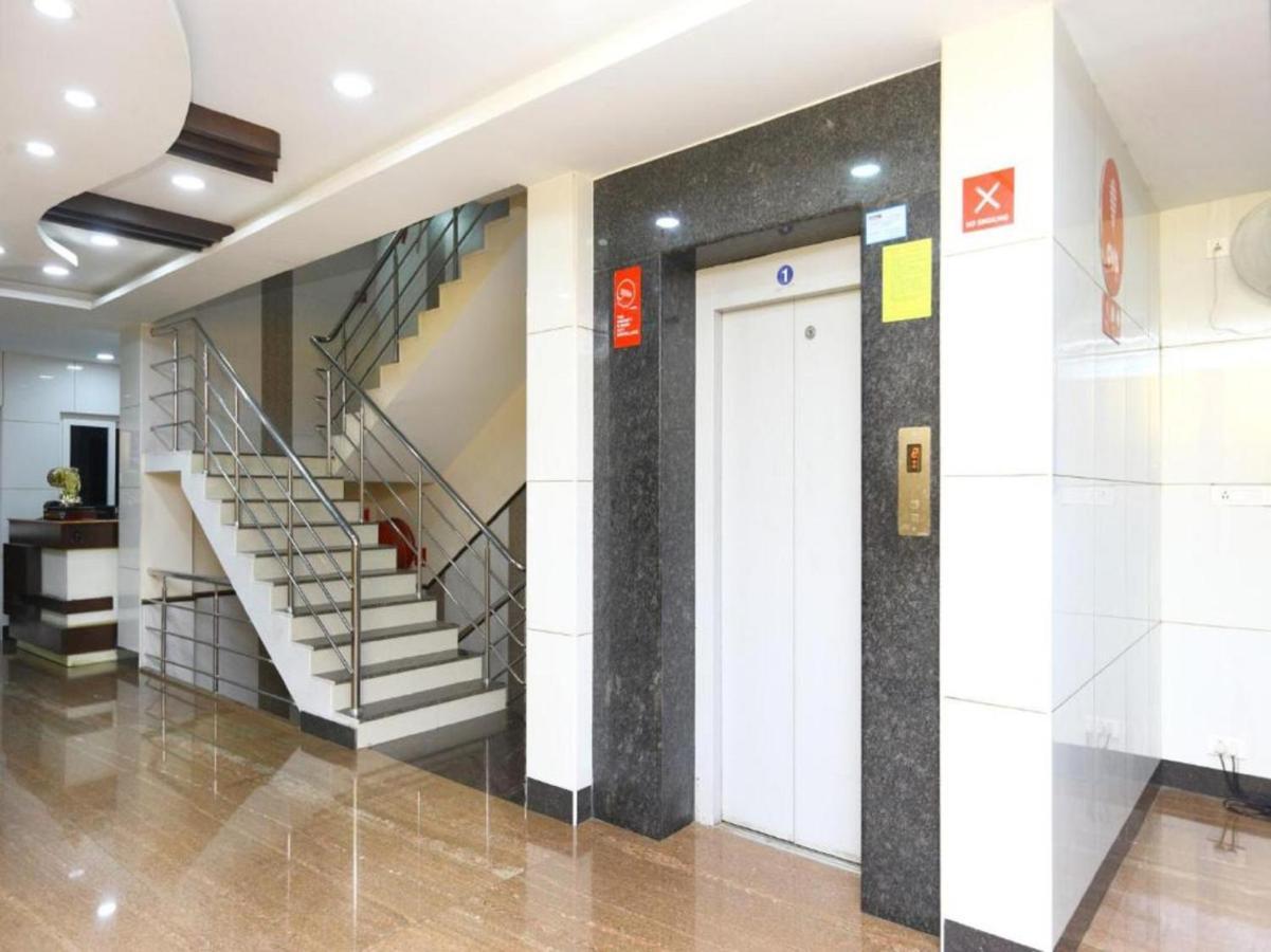 Hotel Arunachala Puducherry Buitenkant foto